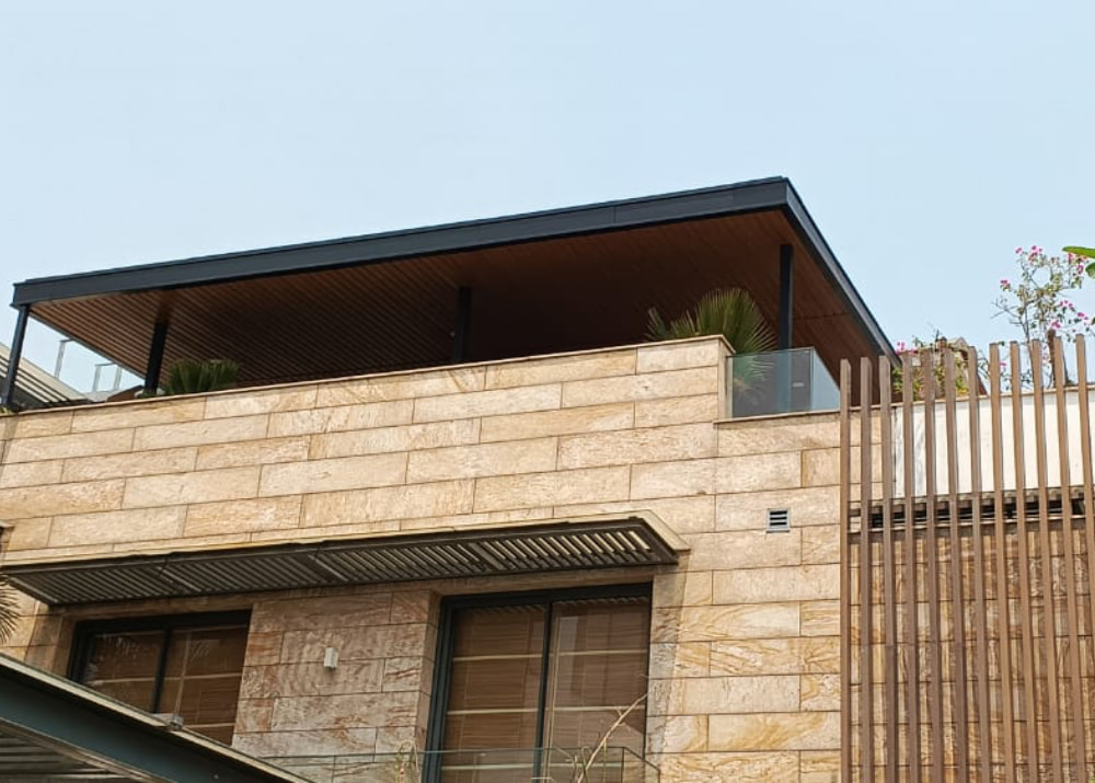 PowerGazebo with integrated solar panel roof by Arka Energy